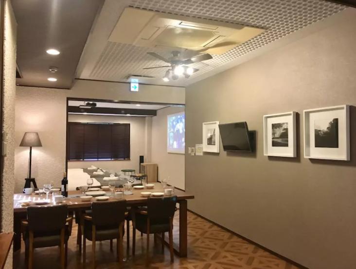 大阪市カラー日本橋アパートメント エクステリア 写真